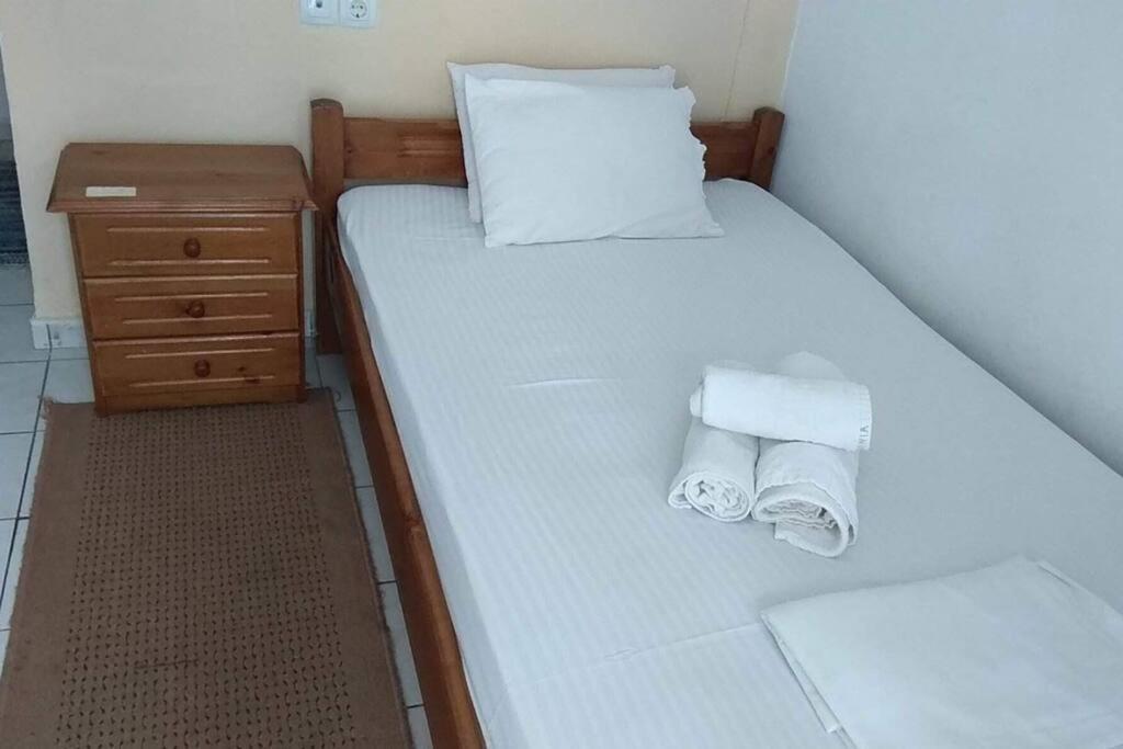 Studio 10 Minutes From The Center Of Heraklion. Apartment Bagian luar foto