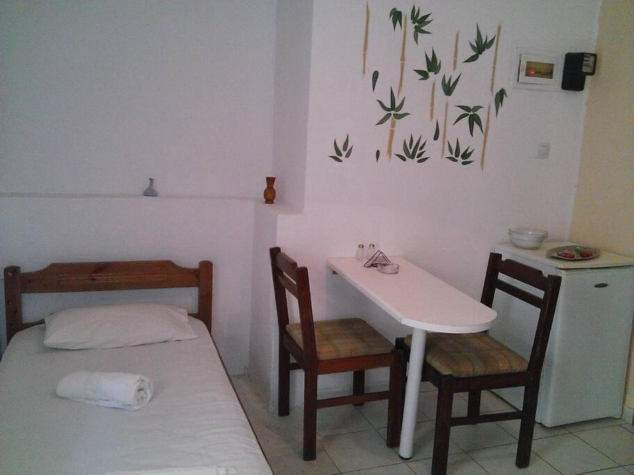 Studio 10 Minutes From The Center Of Heraklion. Apartment Bagian luar foto