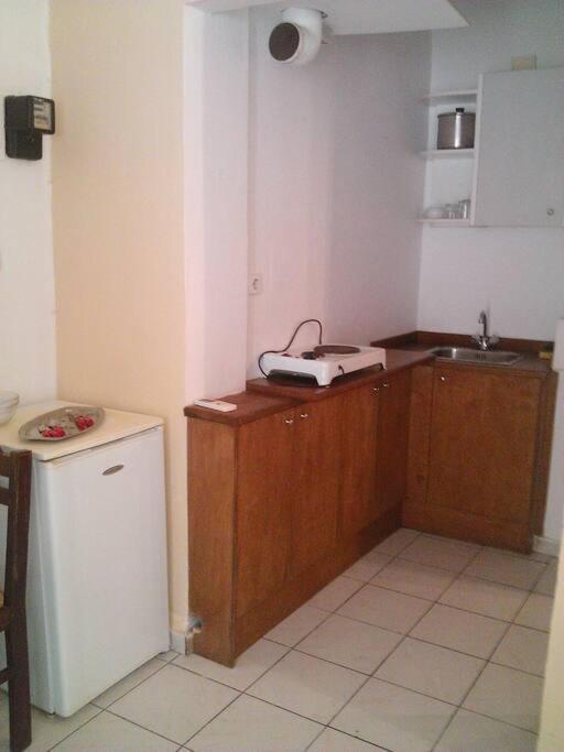 Studio 10 Minutes From The Center Of Heraklion. Apartment Bagian luar foto