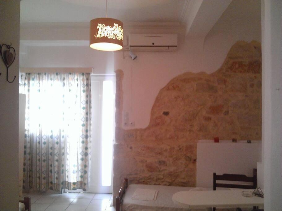 Studio 10 Minutes From The Center Of Heraklion. Apartment Bagian luar foto